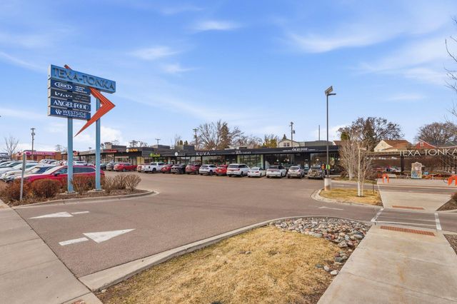 3110 Pennsylvania Avenue S, Saint Louis Park, MN 55426