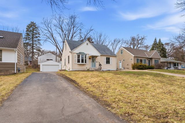 3110 Pennsylvania Avenue S, Saint Louis Park, MN 55426