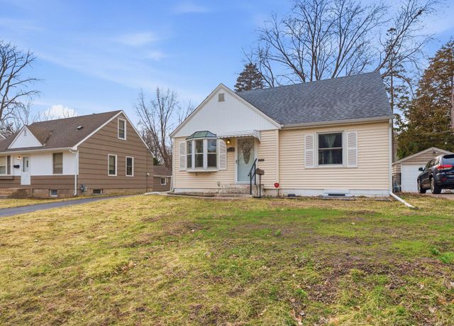 3110 Pennsylvania Avenue S, Saint Louis Park, MN 55426