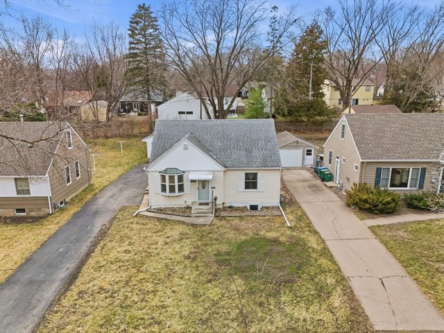 3110 Pennsylvania Avenue S, Saint Louis Park, MN 55426