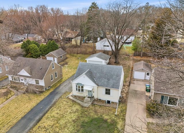 3110 Pennsylvania Avenue S, Saint Louis Park, MN 55426