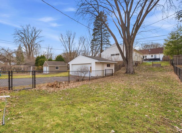 3110 Pennsylvania Avenue S, Saint Louis Park, MN 55426