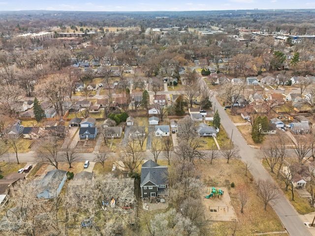 3110 Pennsylvania Avenue S, Saint Louis Park, MN 55426