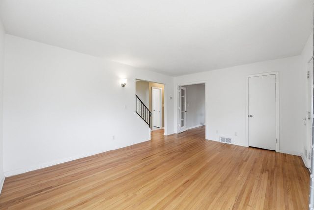 3110 Pennsylvania Avenue S, Saint Louis Park, MN 55426