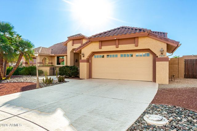 14832 W RAVENSWOOD Drive, Sun City West, AZ 85375