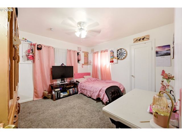 14144 Se POWELL Blvd, Portland, OR 97236