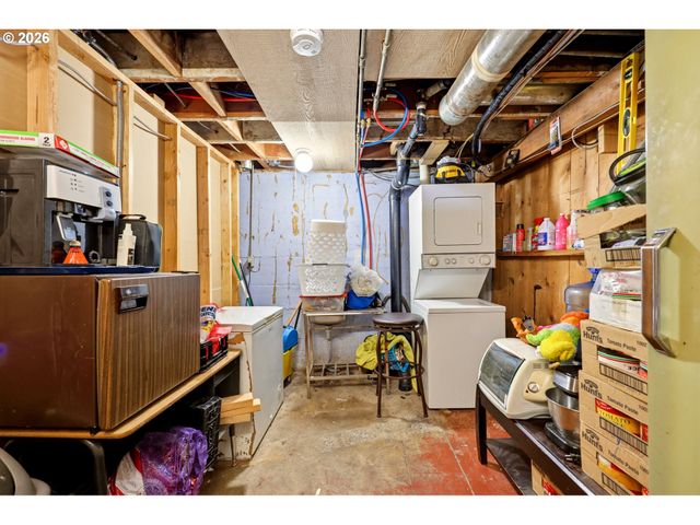 14144 Se POWELL Blvd, Portland, OR 97236
