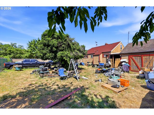 14144 Se POWELL Blvd, Portland, OR 97236