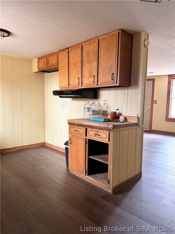 282 November Street, Hanover, IN 47243