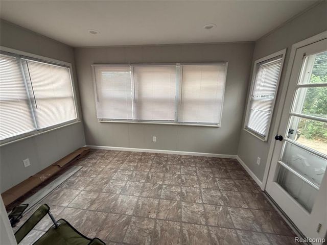 6532 Jonathon Street, Dearborn, MI 48126