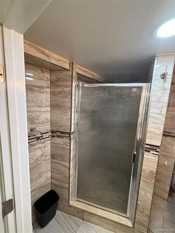 6532 Jonathon Street, Dearborn, MI 48126
