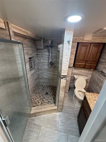 6532 Jonathon Street, Dearborn, MI 48126