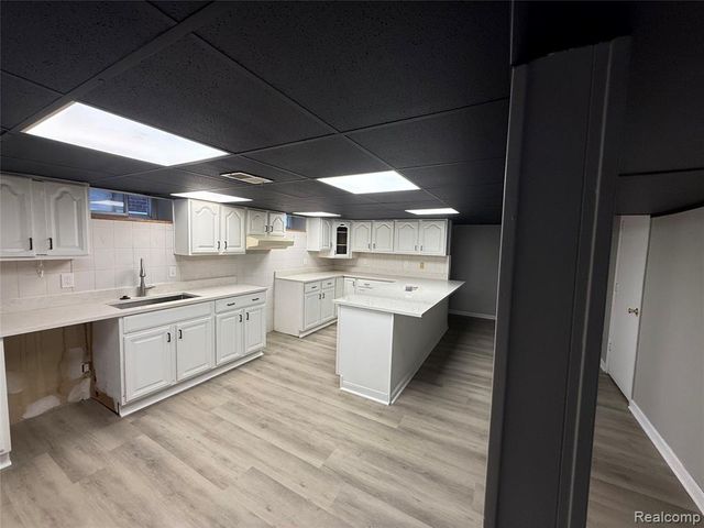 6532 Jonathon Street, Dearborn, MI 48126