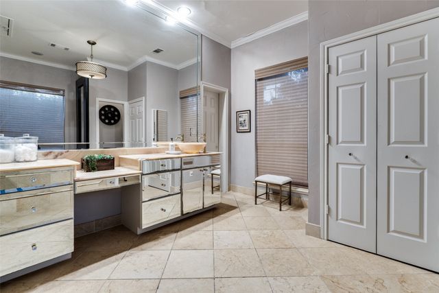 6623 Briarhaven Drive, Dallas, TX 75240