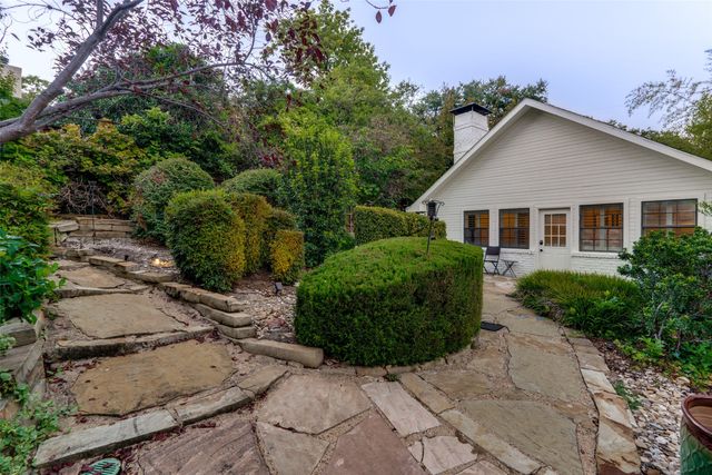 6623 Briarhaven Drive, Dallas, TX 75240