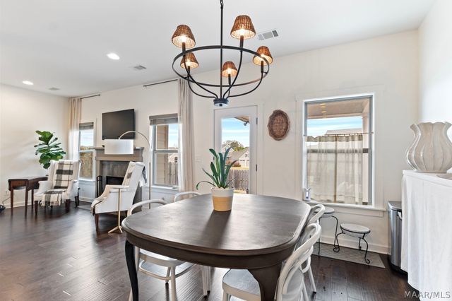 229 Hedgefield Drive, Prattville, AL 36066