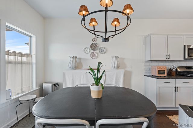 229 Hedgefield Drive, Prattville, AL 36066