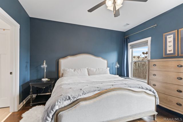 229 Hedgefield Drive, Prattville, AL 36066