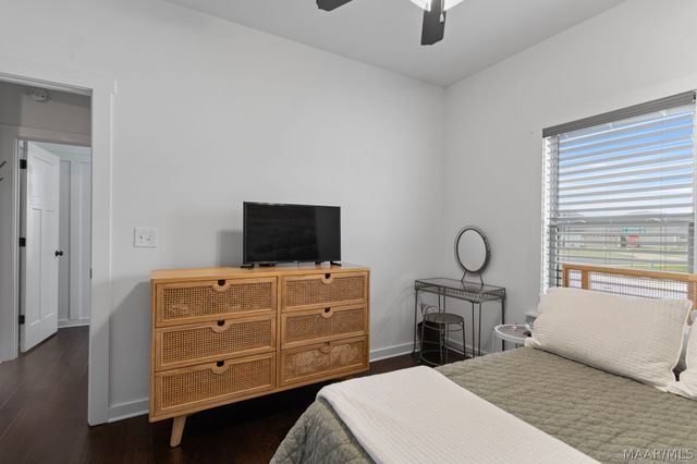 229 Hedgefield Drive, Prattville, AL 36066