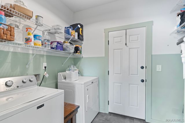 229 Hedgefield Drive, Prattville, AL 36066