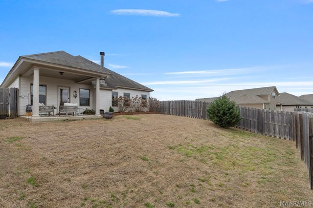 229 Hedgefield Drive, Prattville, AL 36066