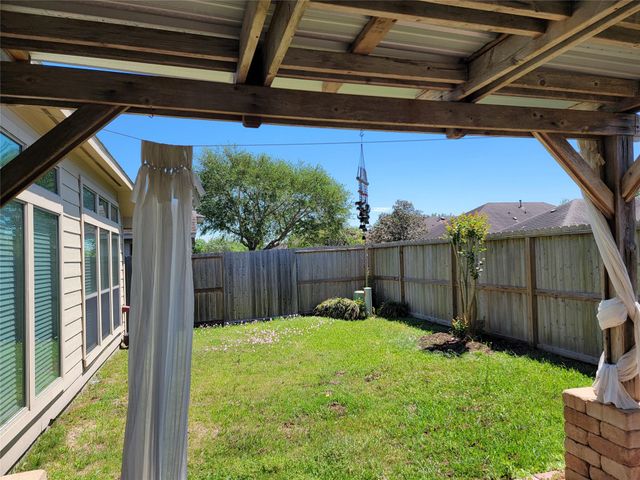 5534 Stoneridge Court, Rosenberg, TX 77471