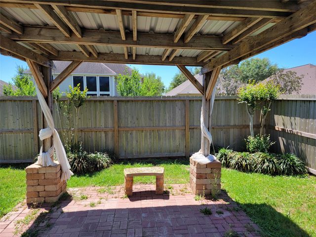 5534 Stoneridge Court, Rosenberg, TX 77471