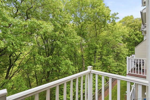 324 Viewpoint Terrace, Peekskill, NY 10566