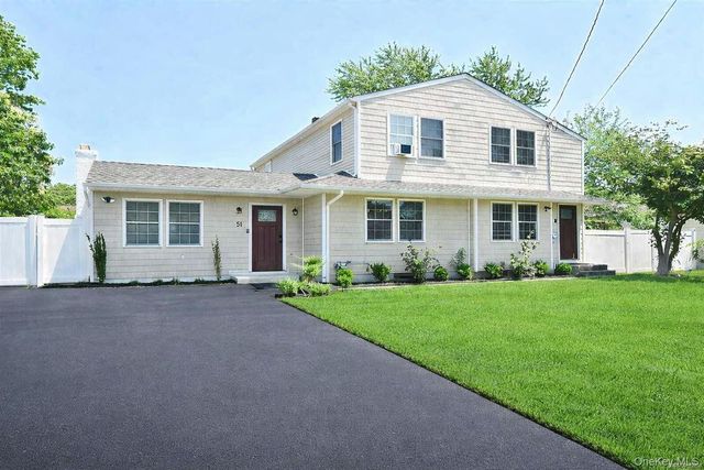 51 Newton Avenue, Selden, NY 11784