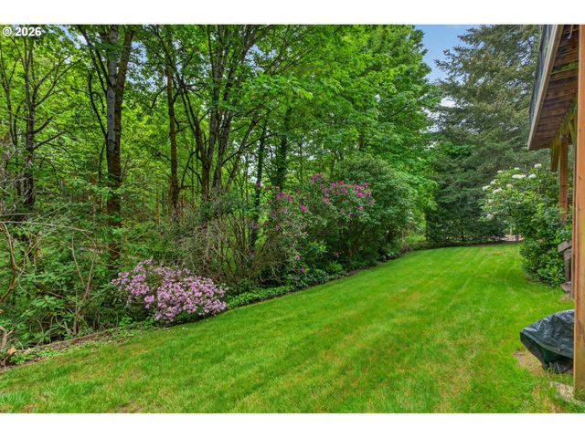 1925 Nw NORFOLK Ct, Portland, OR 97229