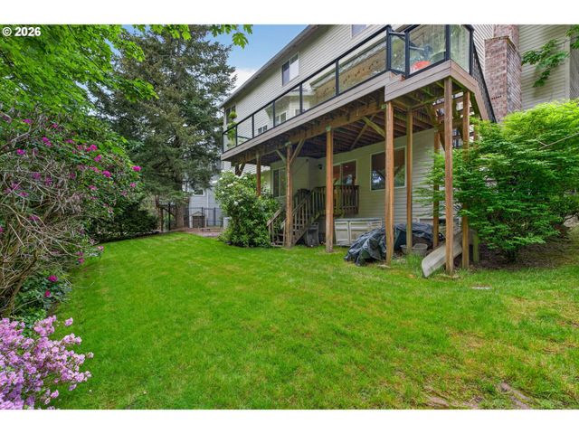 1925 Nw NORFOLK Ct, Portland, OR 97229