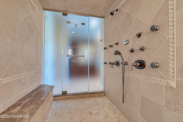 934 Navesink River Road, Rumson, NJ 07760