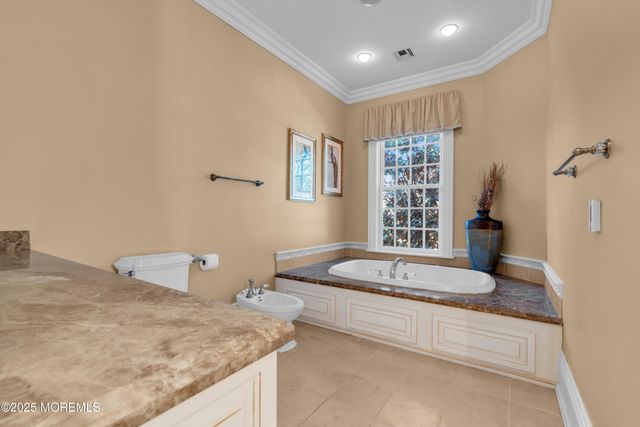 934 Navesink River Road, Rumson, NJ 07760