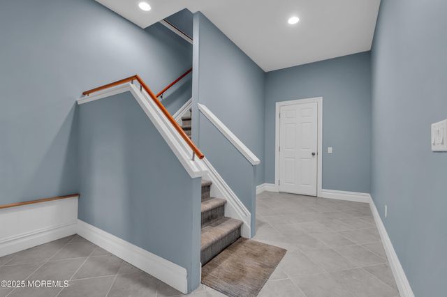 934 Navesink River Road, Rumson, NJ 07760