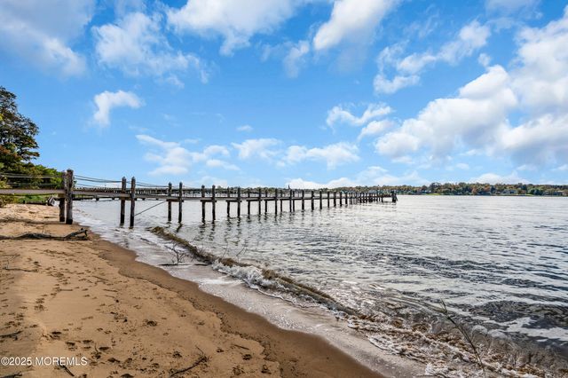 934 Navesink River Road, Rumson, NJ 07760