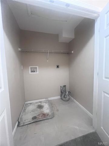 11 Cabanne Townhome Drive, St Louis, MO 63112