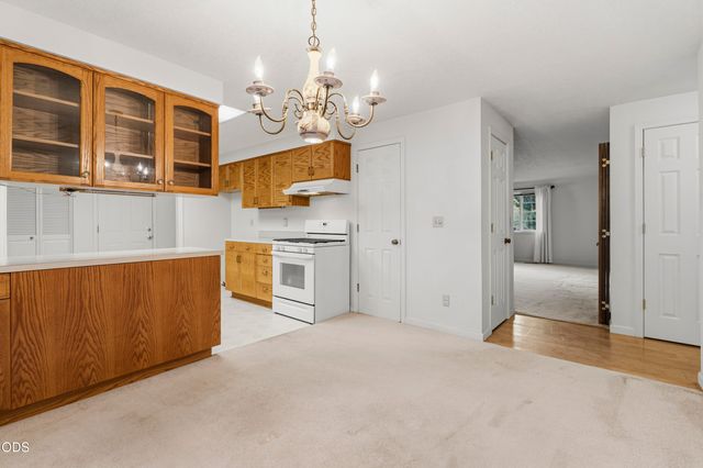 61568 Newberry Drive, Bend, OR 97702