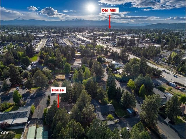 61568 Newberry Drive, Bend, OR 97702