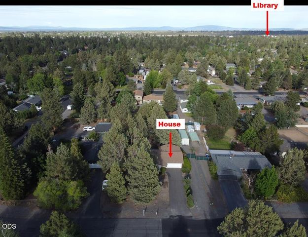 61568 Newberry Drive, Bend, OR 97702