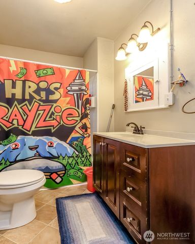 3571 E F Street, Tacoma, WA 98404