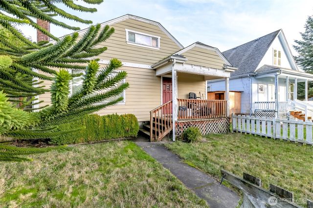 3571 E F Street, Tacoma, WA 98404