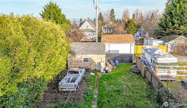 3571 E F Street, Tacoma, WA 98404