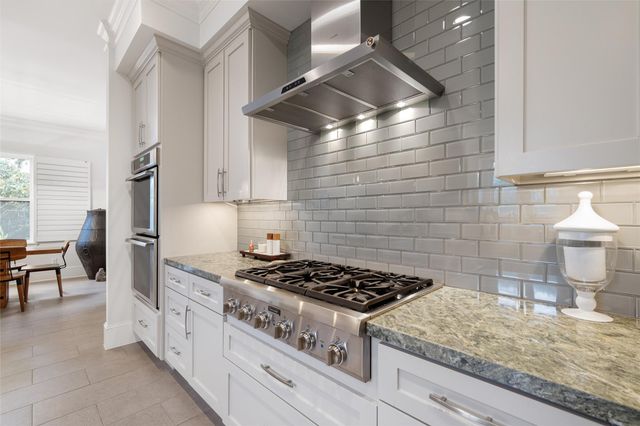 1118 Anderson Street, Bellaire, TX 77401