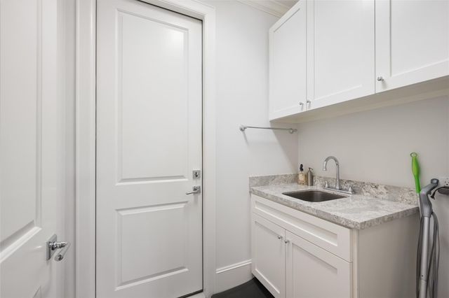 1118 Anderson Street, Bellaire, TX 77401