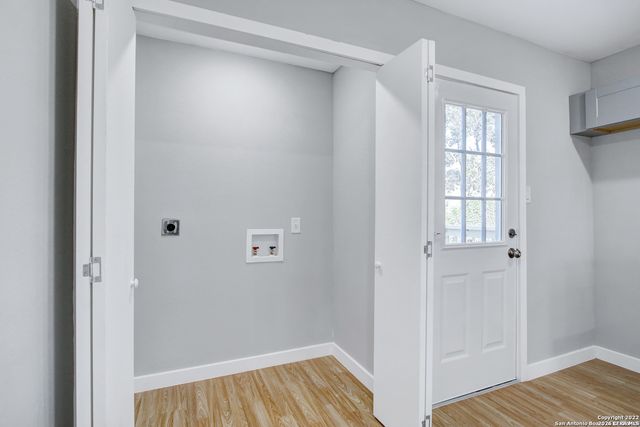 1531 W French, San Antonio, TX 78201