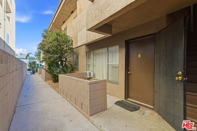 1475 S Wooster Street 3, Los Angeles, CA 90035