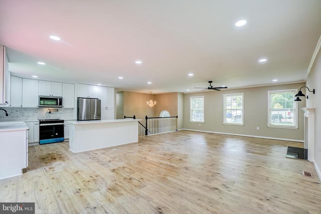 8813 ORCHARD RD, Pikesville, MD 21208