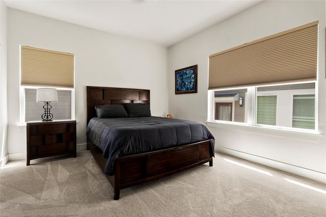 1901 Warely LN 292C, Austin, TX 78741
