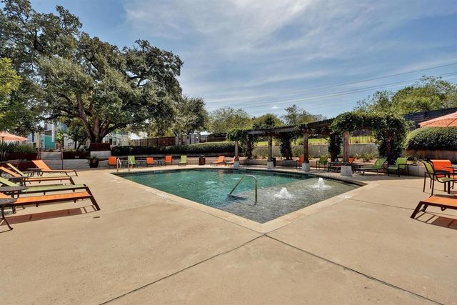 1901 Warely LN 292C, Austin, TX 78741