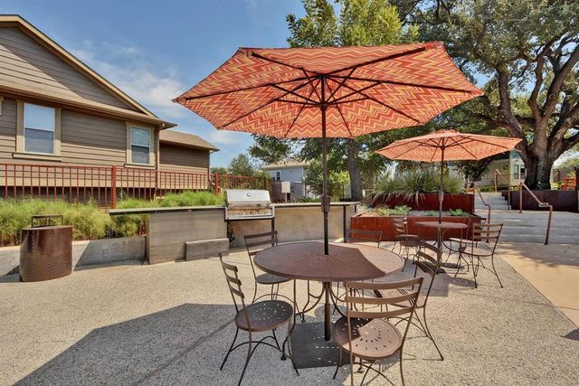 1901 Warely LN 292C, Austin, TX 78741